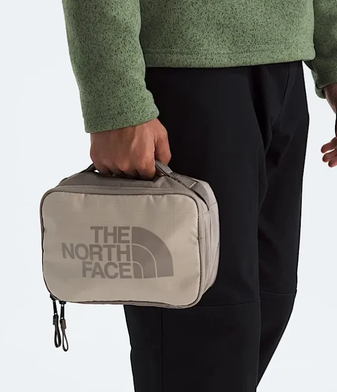 Base Camp Voyager Toiletry Kit Base Camp Voyager Toiletry Kit