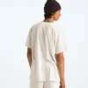 Men’s Short-Sleeve Evolution Box Fit Tee Men’s Short-Sleeve Evolution Box Fit Tee