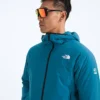 Men’s Summit Series Casaval Hybrid Hoodie Men’s Summit Series Casaval Hybrid Hoodie