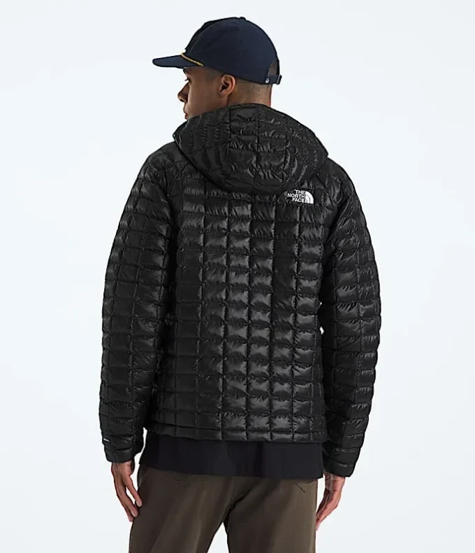 Men’s THERMOBALL™ Hooded Jacket Men’s THERMOBALL™ Hooded Jacket