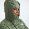 Men’s THERMOBALL™ Hooded Jacket Men’s THERMOBALL™ Hooded Jacket