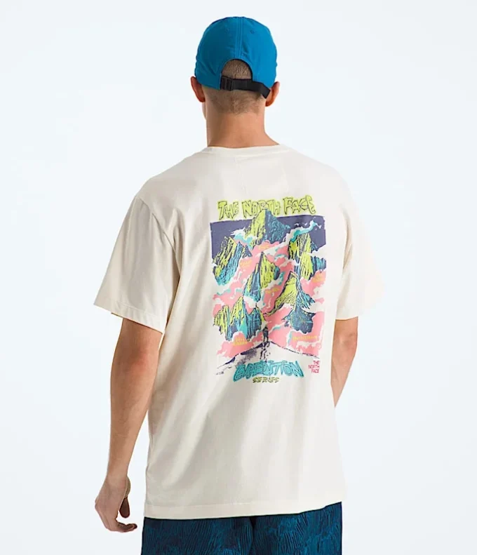 Men’s TNF™ Essential Expedition Series Short-Sleeve Tee—Graphic Men’s TNF™ Essential Expedition Series Short-Sleeve Tee—Graphic