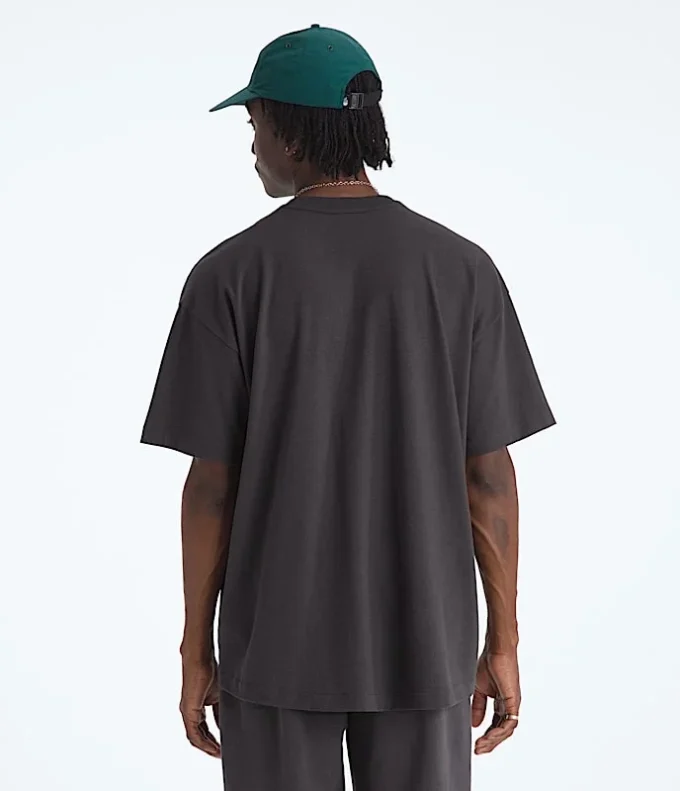Men’s TNF™ Red Box Short-Sleeve Tee