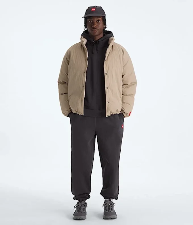 Men’s TNF™ Red Box Sweatpants Men’s TNF™ Red Box Sweatpants