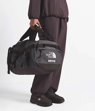 The North Face X SKIMS Base Camp Duffel – Small The North Face X SKIMS Base Camp Duffel – Small