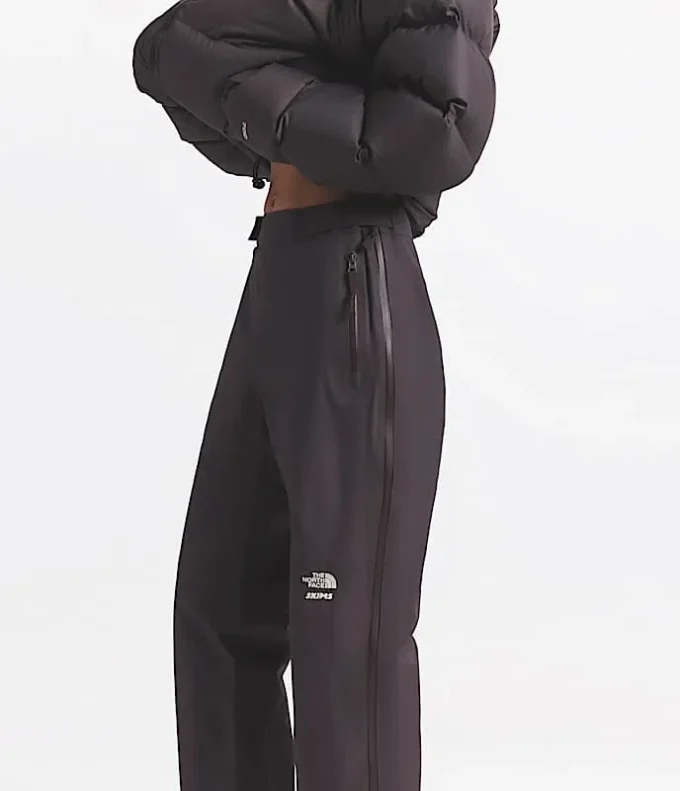 The North Face X SKIMS Women’s Seam Tape Pant The North Face X SKIMS Women’s Seam Tape Pant