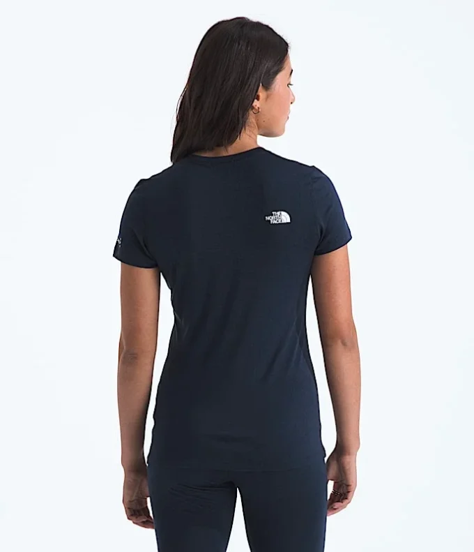 TNF X Smartwool Women’s Merino Blend 150 Short-Sleeve Crew TNF X Smartwool Women’s Merino Blend 150 Short-Sleeve Crew