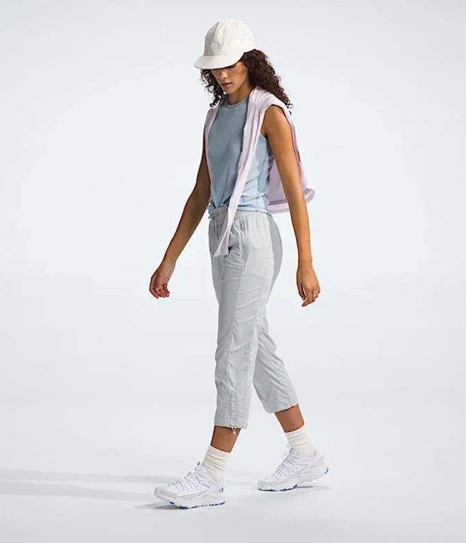 Women’s Aphrodite Motion Capris Women’s Aphrodite Motion Capris