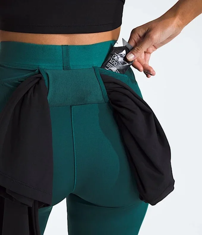 Women’s Refina 8” Shorts Women’s Refina 8” Shorts